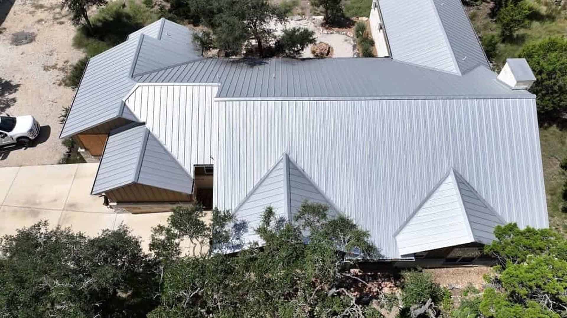 The Modern Advantage of Metal Roofing: Strength, Style, and Savings for Your Home